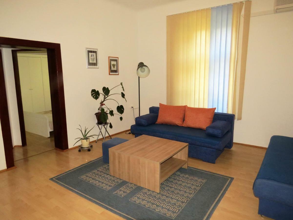 Apartment Stoja Pula Bagian luar foto